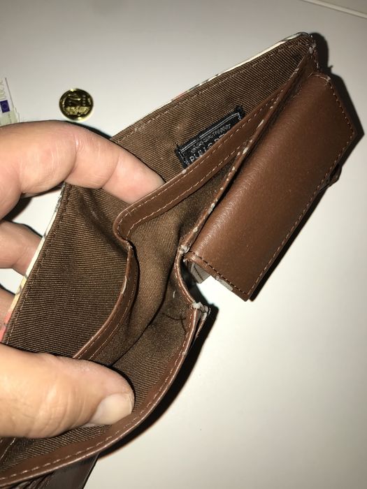 Carteira Pull & Bear tattoo