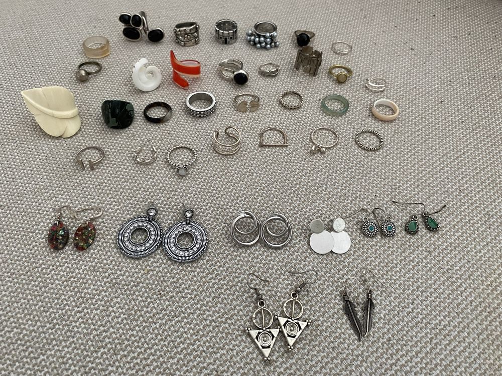 Conjunto de brincos e aneis