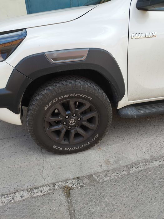 BF Goodrich all terrain 265/65/18