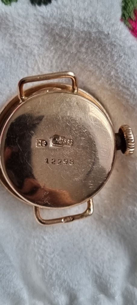Złoty rosyjski zegarek Nairi Pr.583