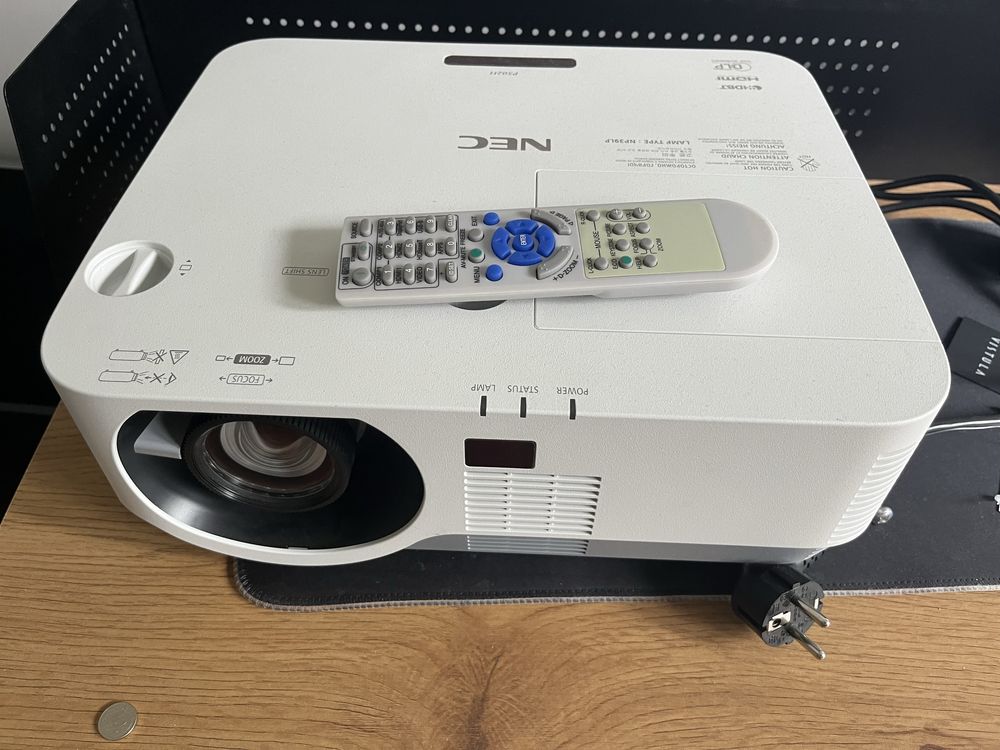 Projektor profesjonalny NEC P502H - stan idelany