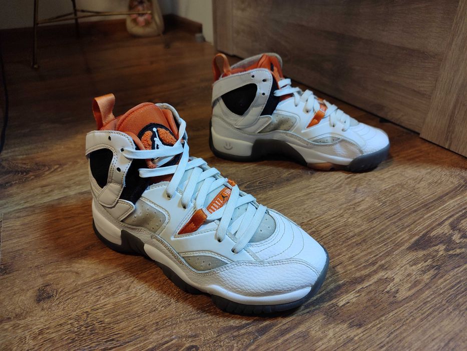Кроссовки Nike Jordan Two Trey 37,5р. стелька 24 см.