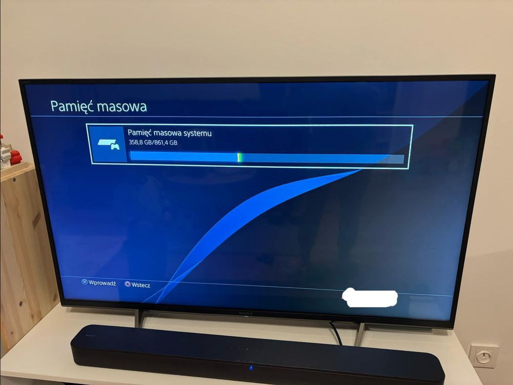 Ps4 slim 1Tb plus dwa pady