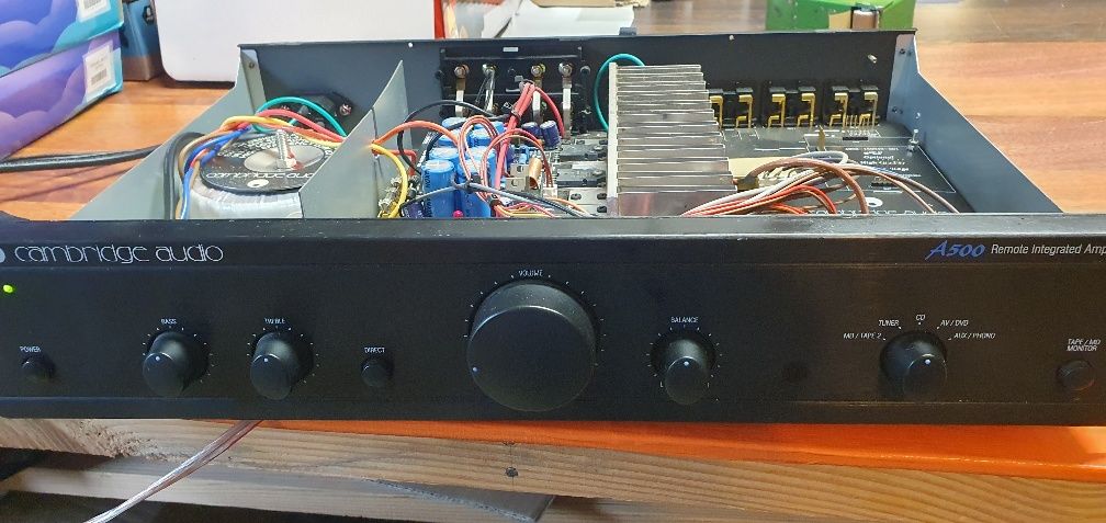 Cambridge audio a500.