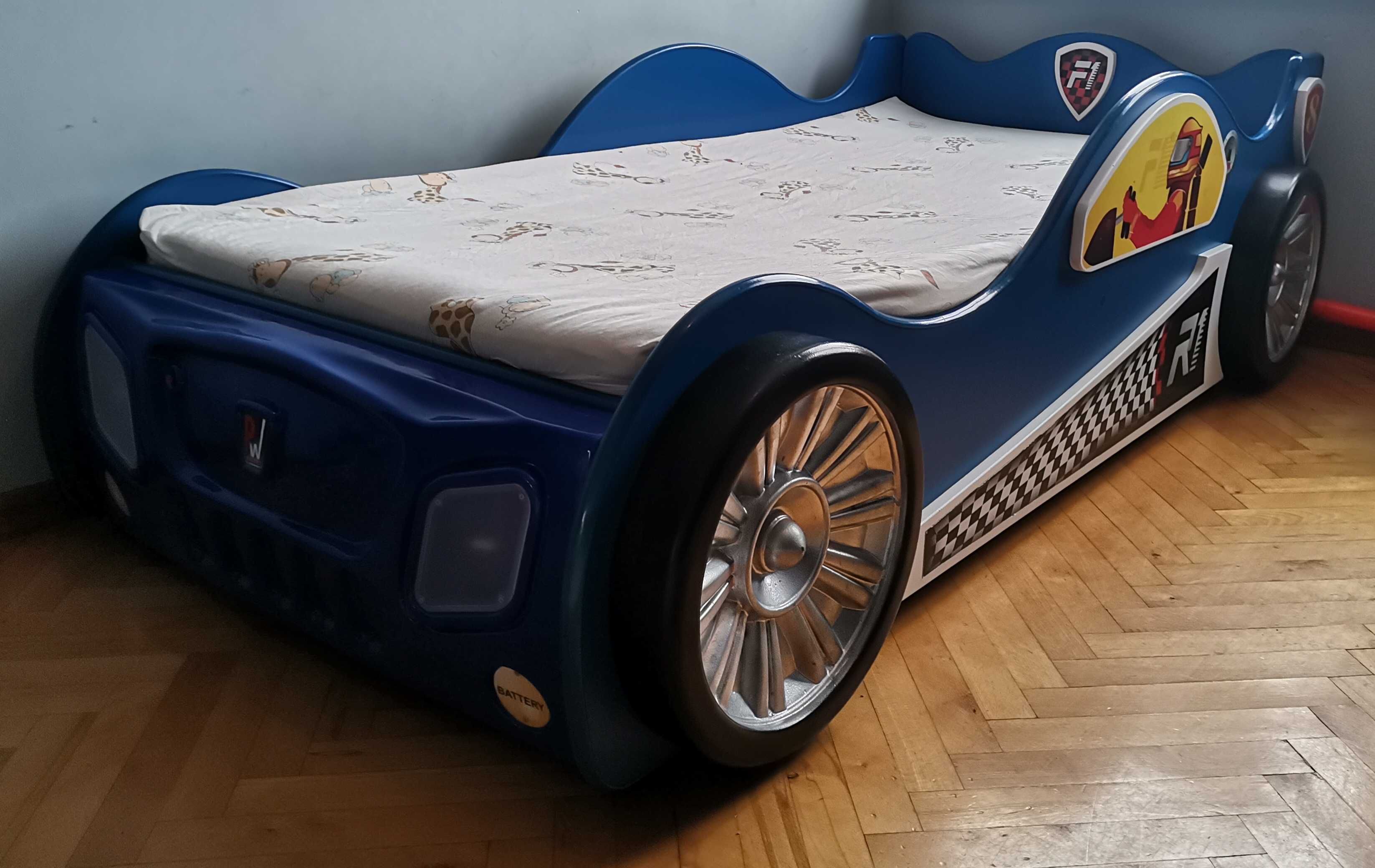 Łóżko auto dla chłopca