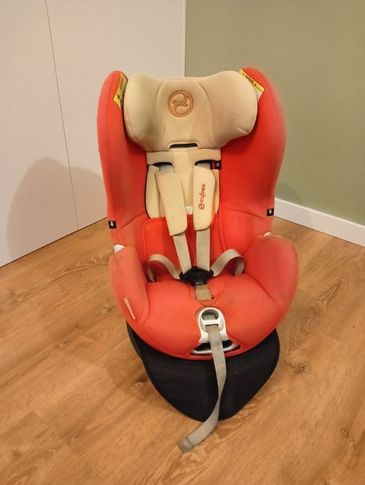 Cybex sirona 0-18. Obrotowy.