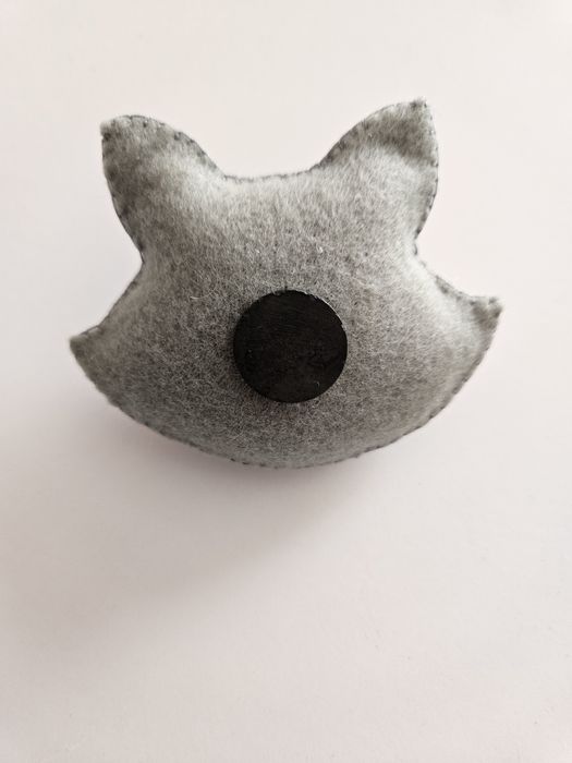 Magnes na lodówkę, szop, magnes, filc, 8cm