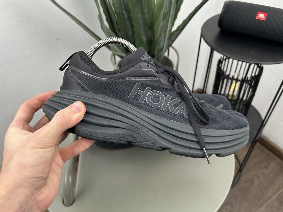 Оригінал! Кросівки Hoka Bondi 8 42.5 розмір ММ1017