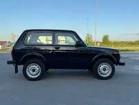 Lada Niva Lada Niva, oldschool, samochód jak z salonu Lady