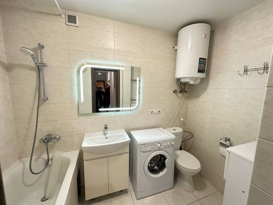 Здається 2х кімнатна квартира по вул. І.Миколайчука 19