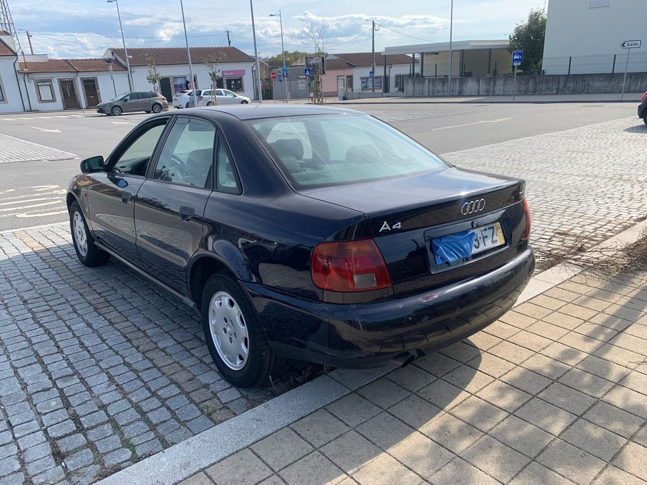 Vendo áudi A4 1.6