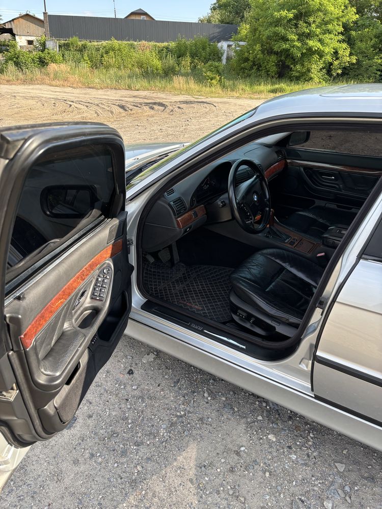 BMW 7 серія 740. 4.4 м62