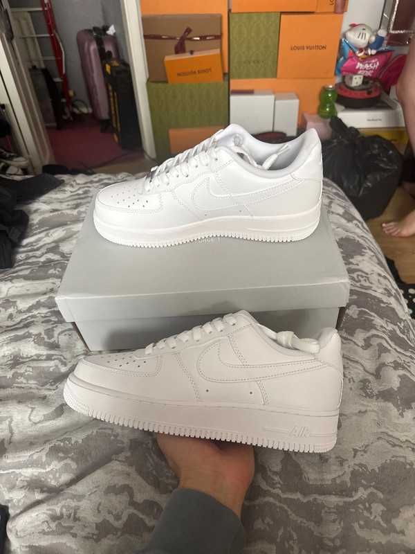 Biały^silny^NikeAirForce1^UnisexTrampki Roz.36.5