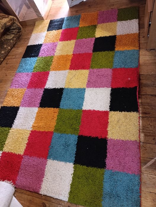 Продам ковер 200*140