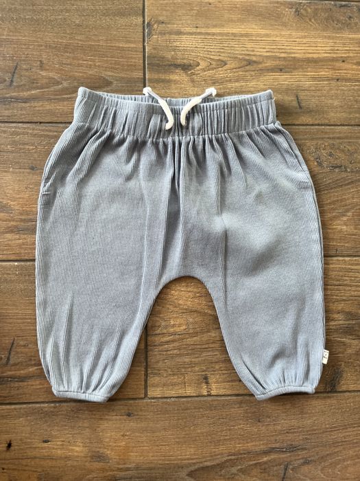 68 next spodnie cienkie prążkowane niebieskie