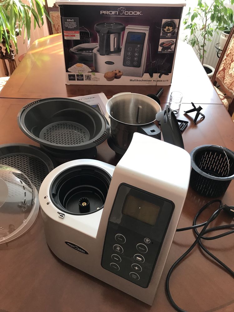 Кухонна машина PROFI COOK PC-MKM 1074