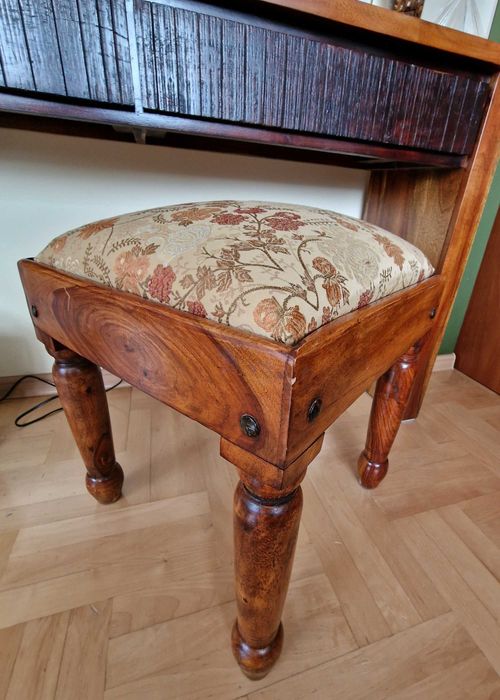 Taboret z drewna Palisander/ meble indyjskie