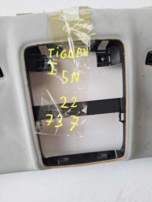 Volkswagen Tiguan I 5N Podsufitka