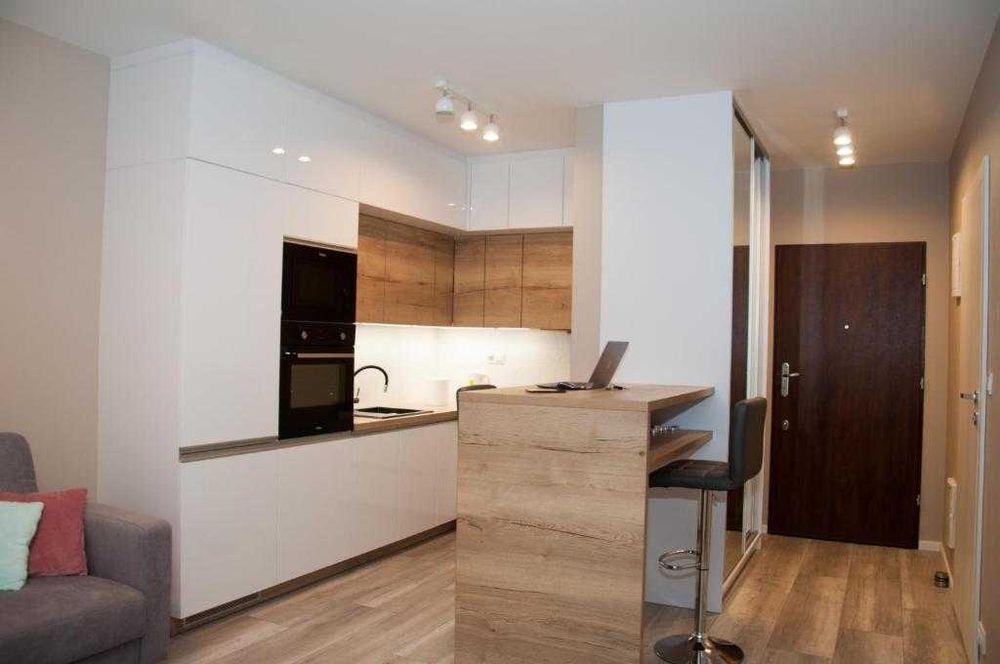 Prywatne mieszkanie do wynajęcia na długoterminowo - Cybernetyki