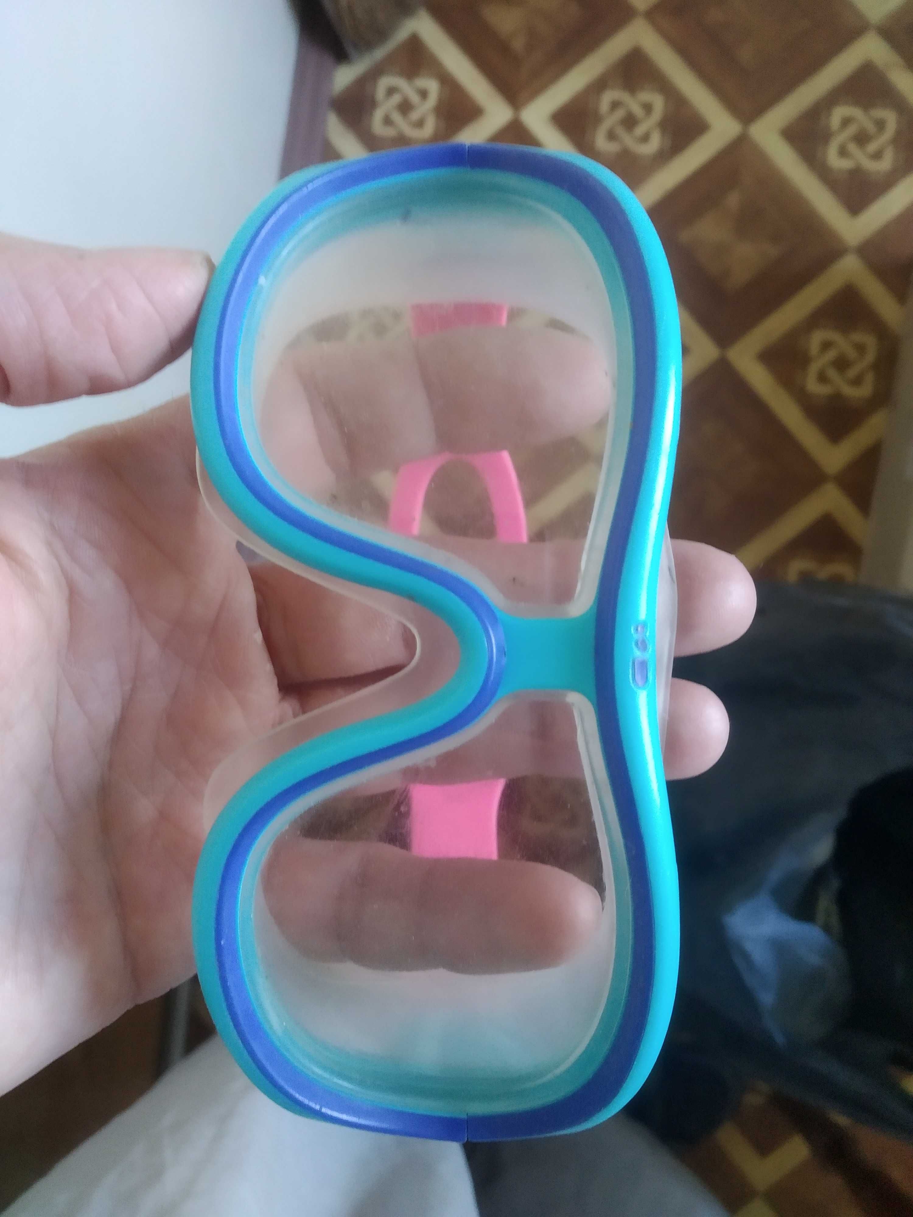 Продам очки для плавания подростковые.