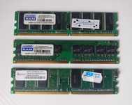 Pamięć DDR2 2 sztuki po 512MB + 1 sztuka po 128MB dla DESKTOPÓW