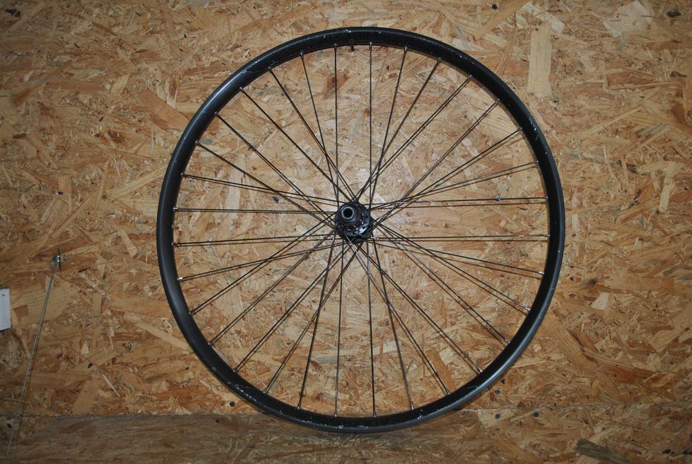 Pancerne 622x30 Koło MTB Alexrims MD 30 29 Tył Shimano FH-MT400-b
