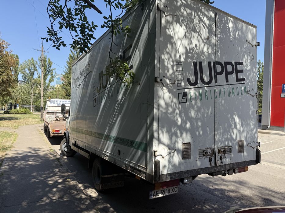 Продам мерседес 811D