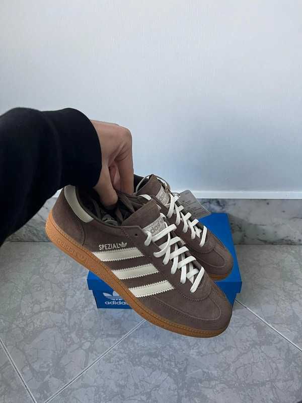 ButyDamskie Adidas Handball_Spezial_brązowy Rozmiar.36