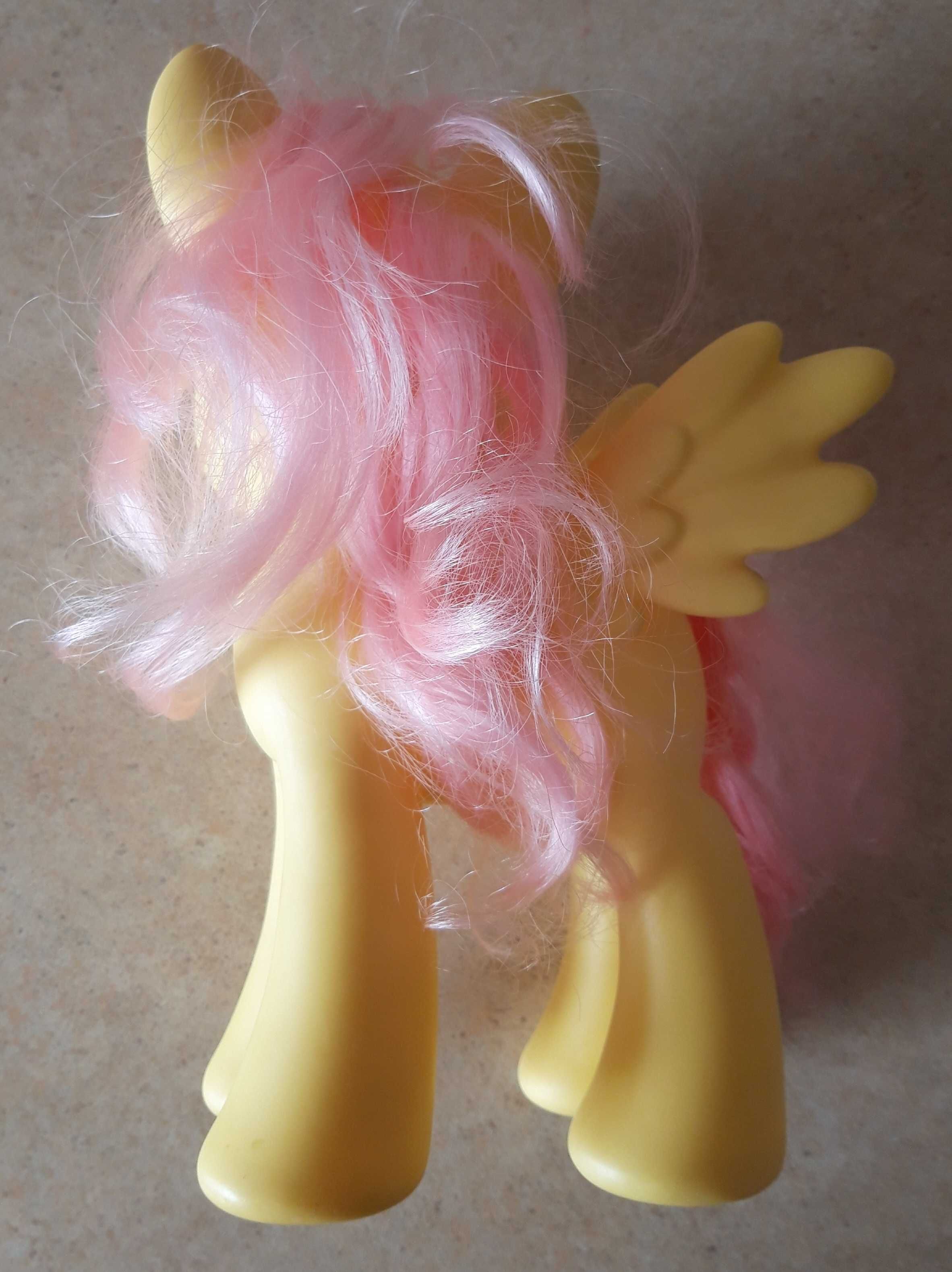 My Little Pony kucyk DUŻY 21 cm Fluttershy