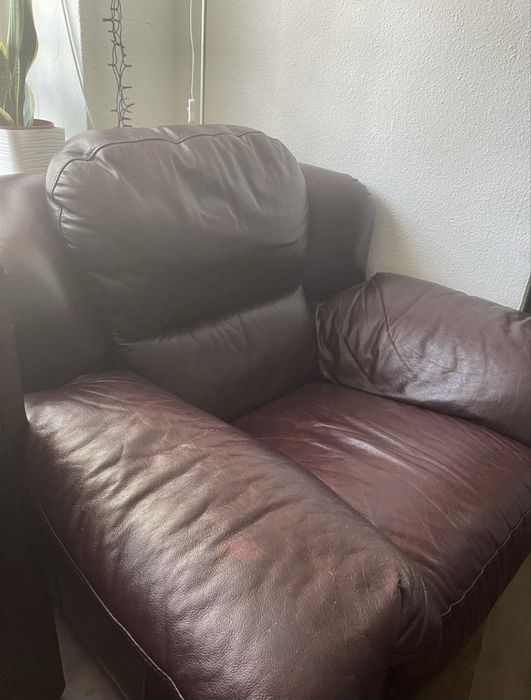 Skorzany komplet sofa i 2 fotele z funkcja relax