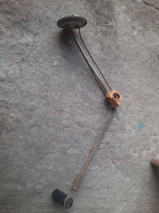 Датчик рівня палива ВАЗ 2101