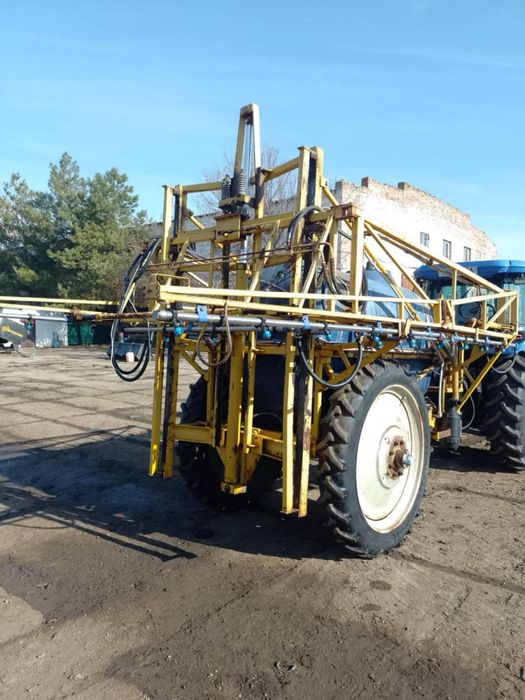 Продам свій оприскувач фрегат ємкість бака 2500