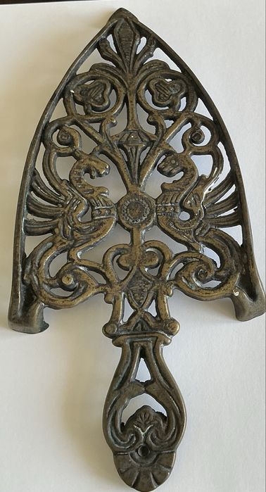 Бронзовая подставка под утюг ( винтаж)