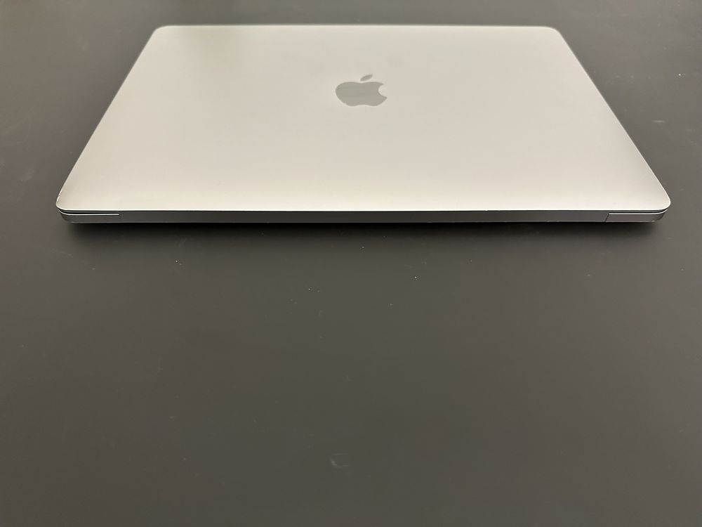 Apple Macbook Pro 13 2020 i5 16GB RAM 256GB SSD Intel ноутбук