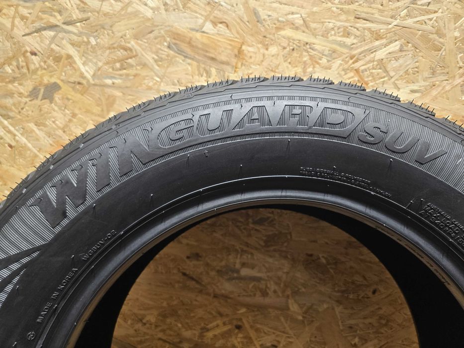 Opona pojedyńcza 235/60/17 106H XL Nexen Winguard SUV