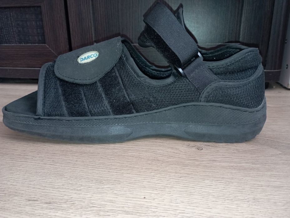 Бандаж на ногу, стопу, післяопераційне взуття Darco на стопу 24-27 см