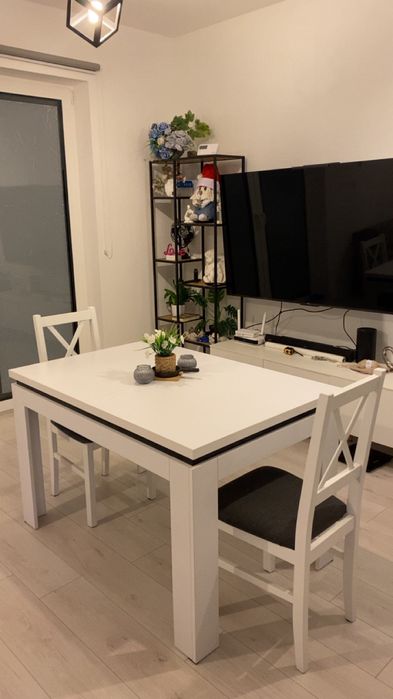 Stół rozkładany do salonu +6krzeseł