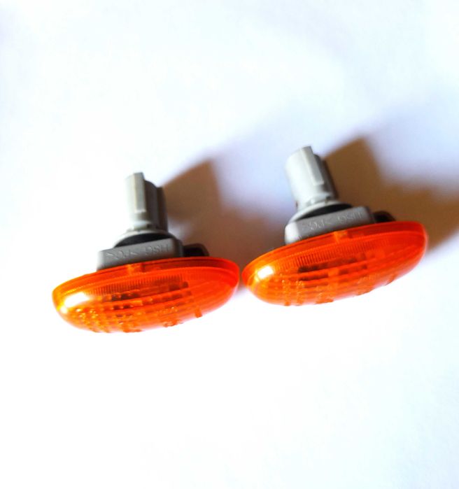 Kierunkowskaz w błotnik Daewoo Matiz, Nubira . Części Daewoo