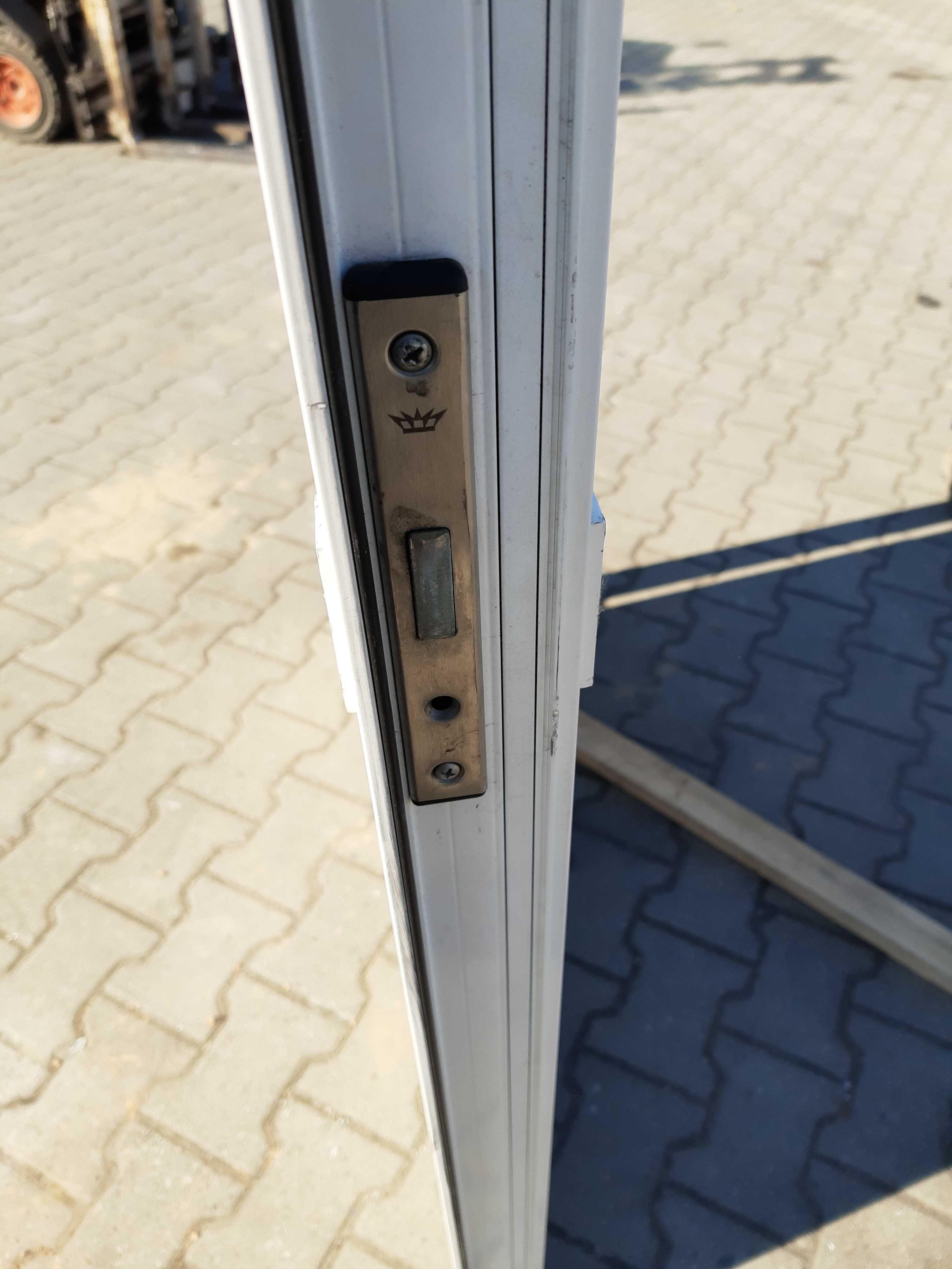 Drzwi aluminiowe 115x244