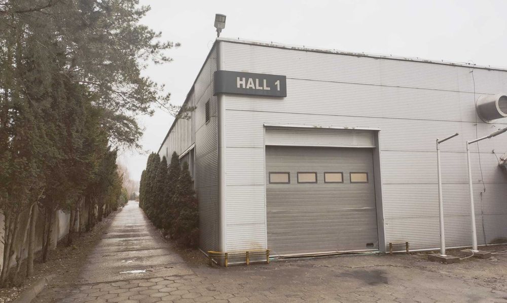Hala Produkcyjno Magazynowa z powierzchnią socjalno biurową 820 mkw