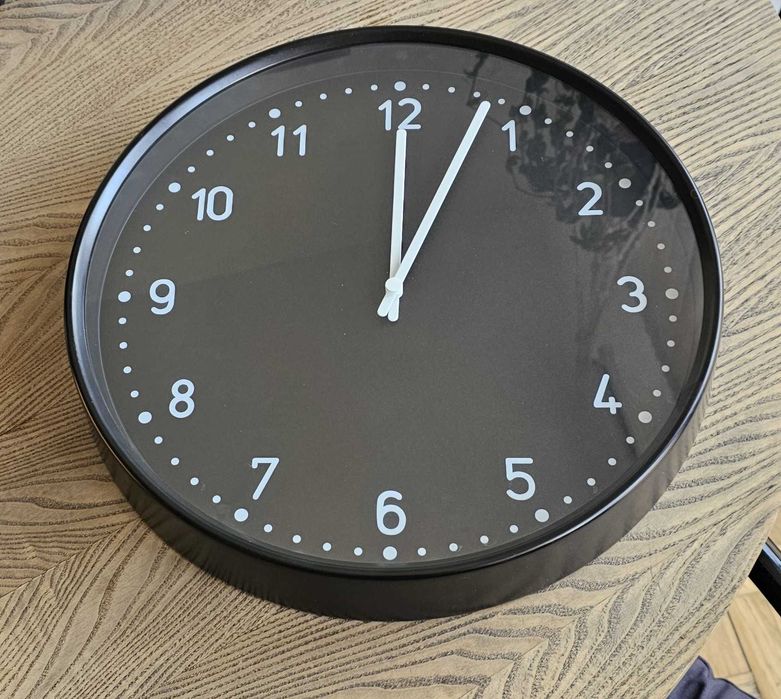 Zegar ikea Bondis