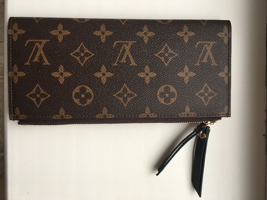 Продам женский кошелёк Luis Vuitton