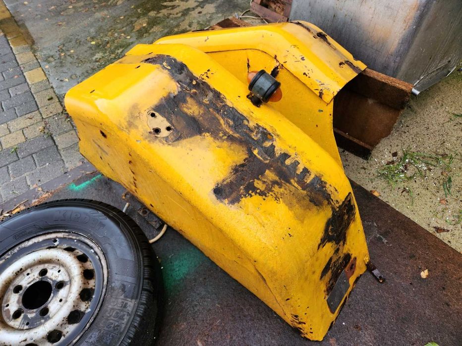 Błotniki do Ursusa C330