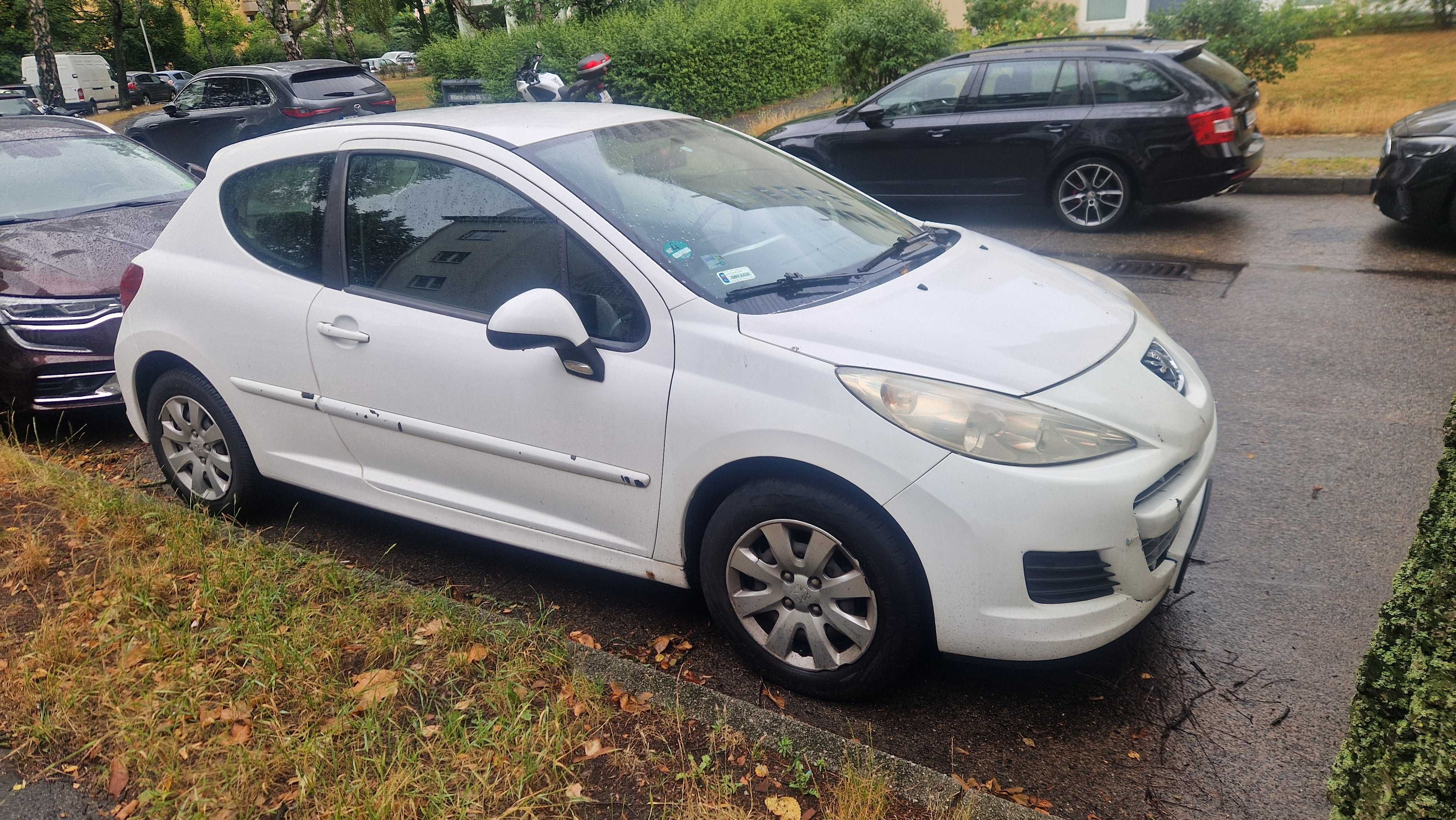 Peugot 207 rocznik 2010