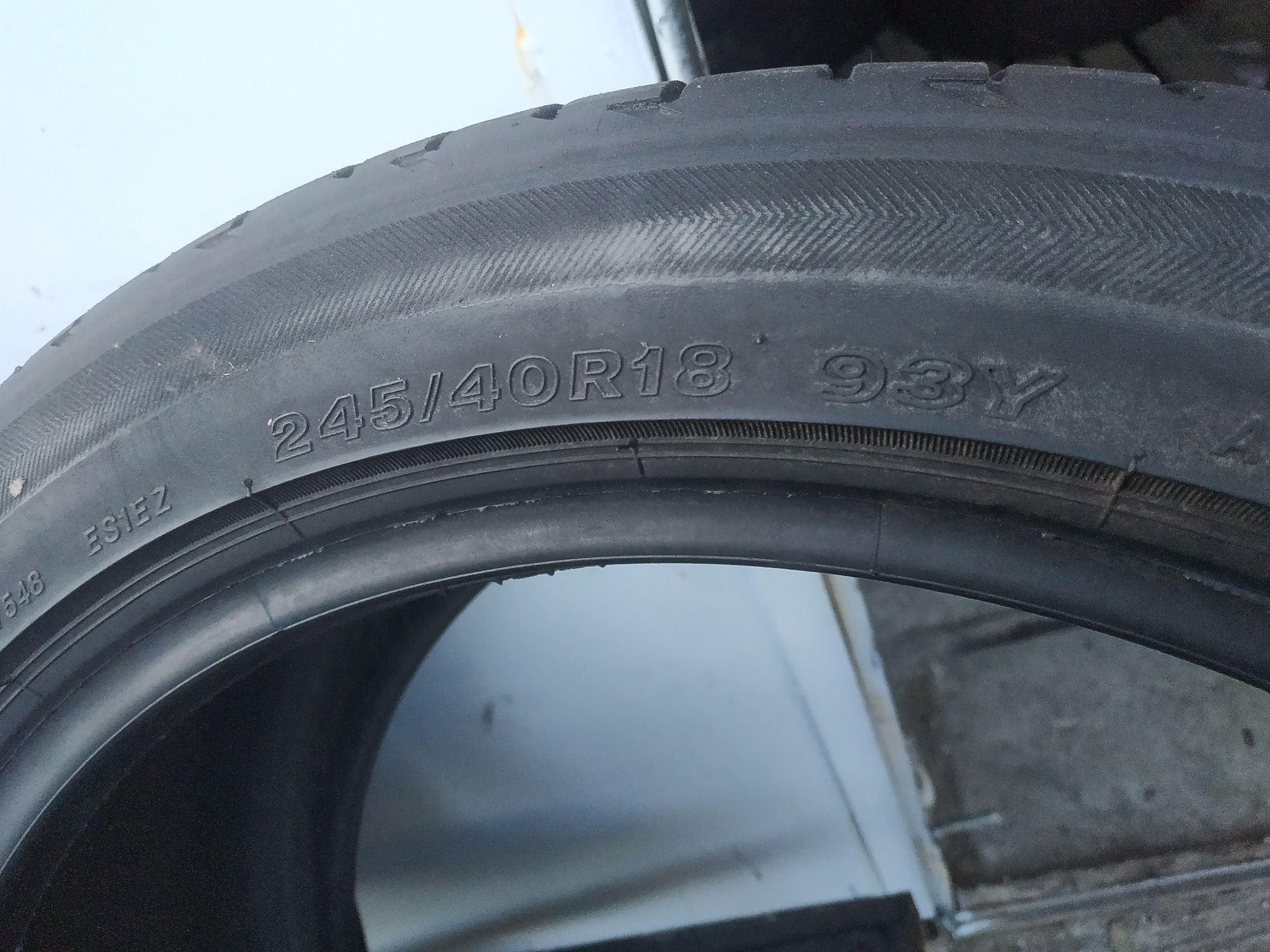 Шины резина лето 245/40 R18 Bridgestone potenza s001