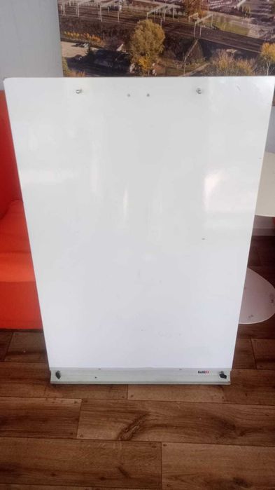 Flipchart na Trójnogu tablica flipcharty do biur domu szkoły