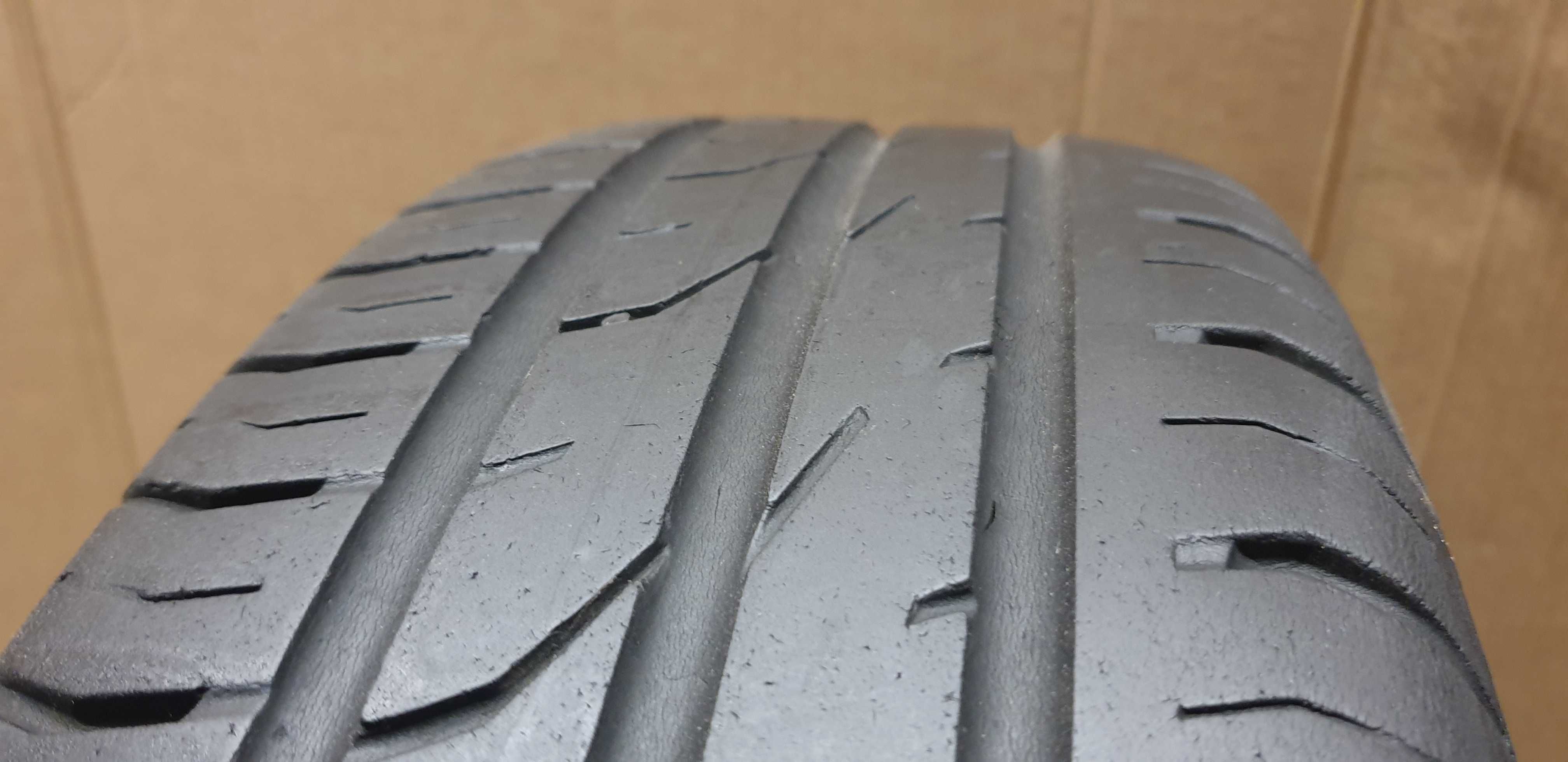 opona letnia ContiPremiumContact 2 175/65R15 84H pojedynka