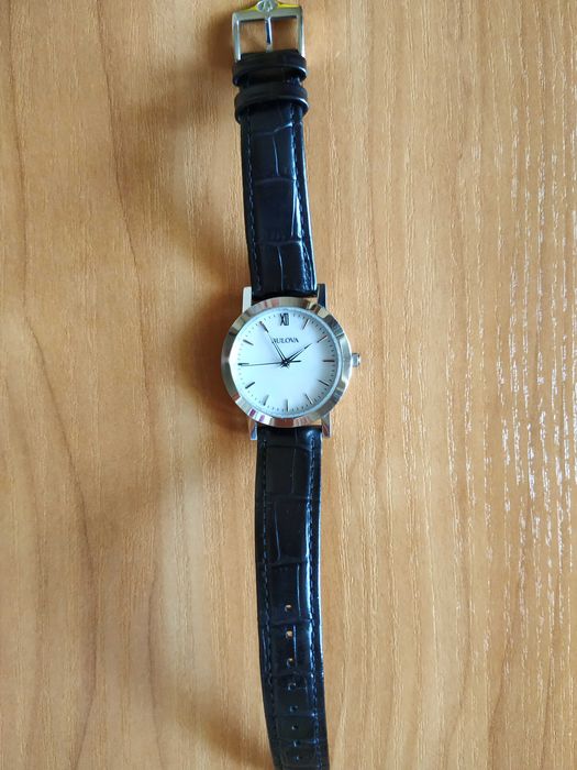 Жіночий годинник Bulova 96X132 з набором ремінців