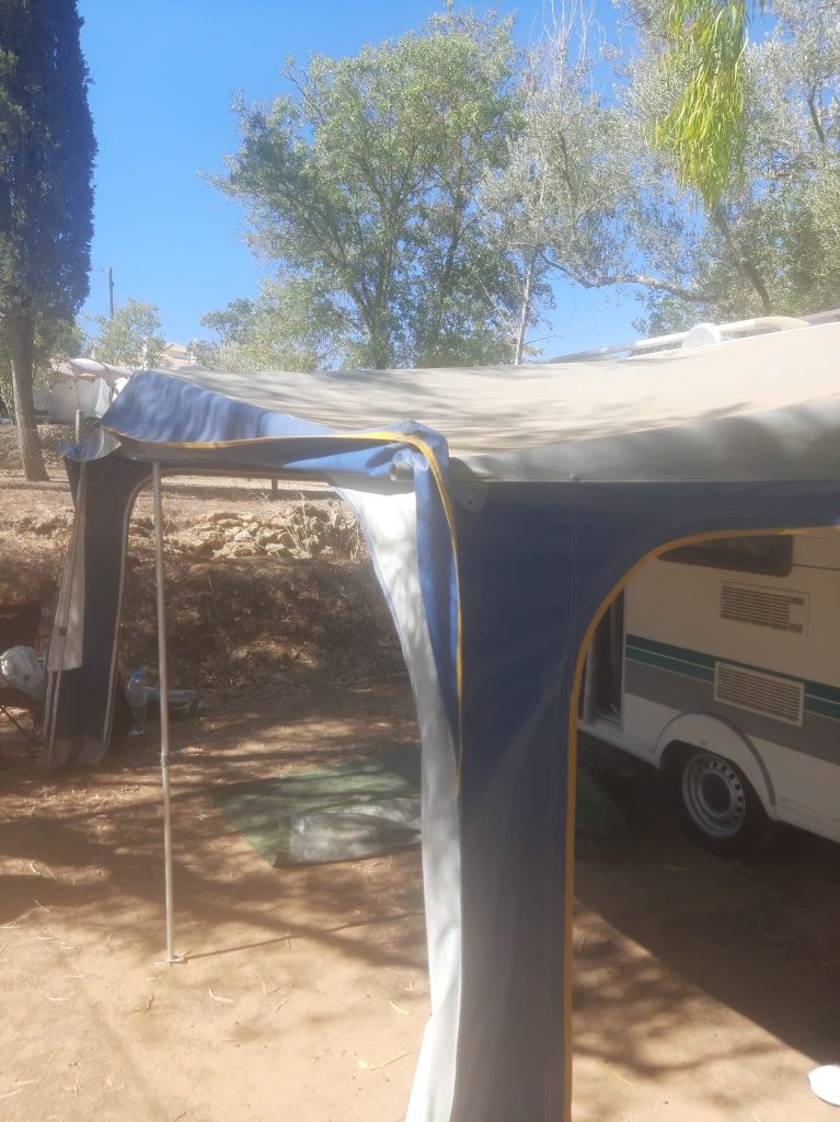 Caravana vende se