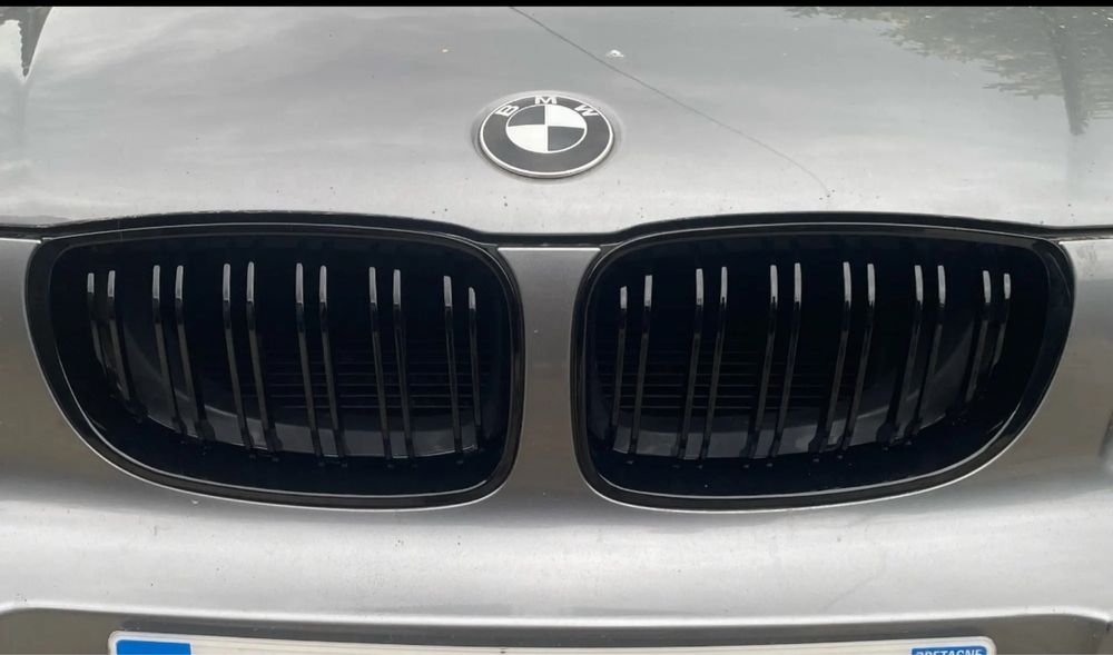 Grelha frontal  dupla BMW Pack M serie 1 e87